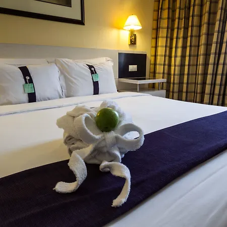 By Ihg Hotel