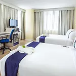 By Ihg Hotel 4*