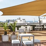 מלון By Ihg 4*