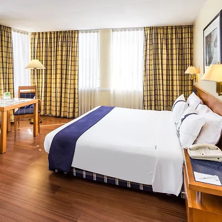 Szálloda By Ihg 4*