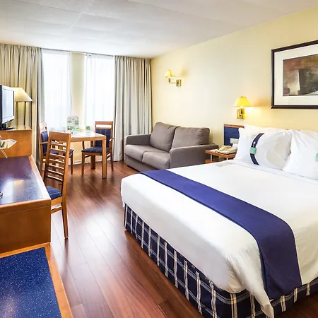 By Ihg Szálloda 4*