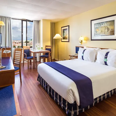Szálloda By Ihg 4*