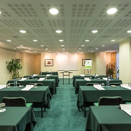 Szálloda By Ihg 4*