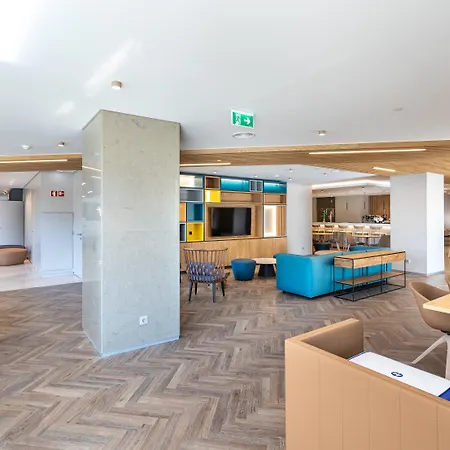 By Ihg Szálloda Lisboa