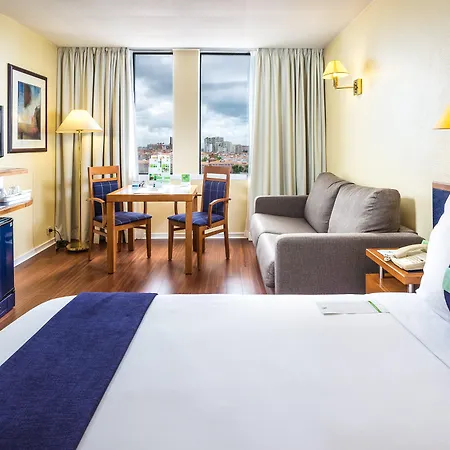 By Ihg Szálloda Lisboa