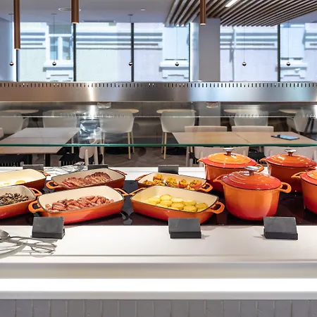 By Ihg Szálloda Lisboa