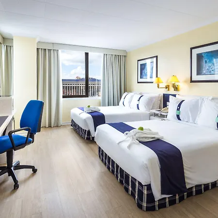 By Ihg Hotel