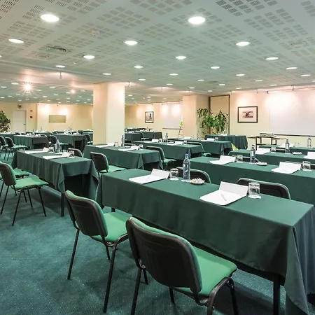 By Ihg 4* Lisbon