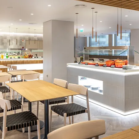 Hotell By Ihg 4*
