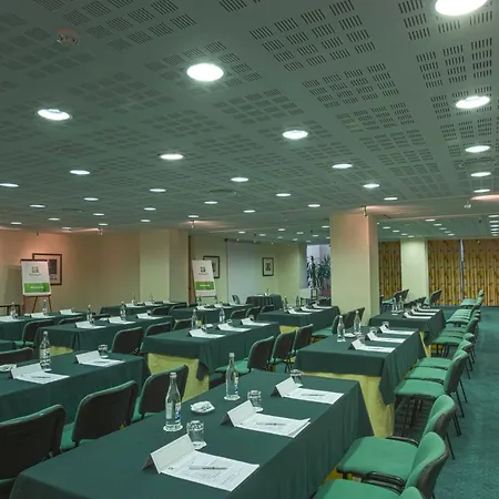 By Ihg Hotel 4*