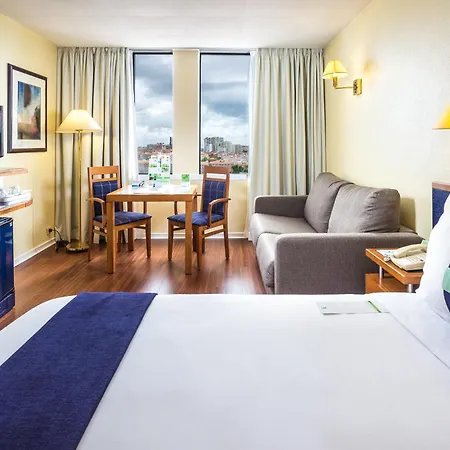 By Ihg Szálloda Lisboa