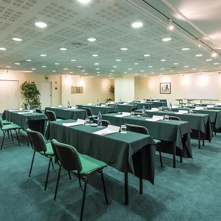 By Ihg 4* Lisbon