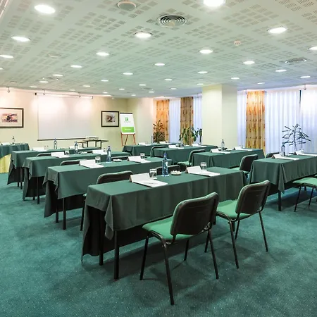 Hotel By Ihg 4*